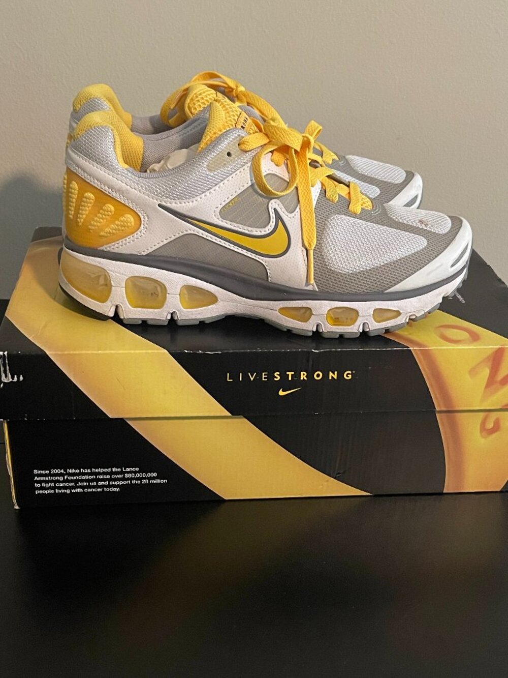 Nike Air Max Tailwind 3 Dark Gray / Volt Women’s Size 7